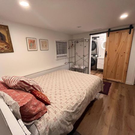 Neat, Compact, Private Room In A Lovely Vancouver Neighbourhood Экстерьер фото