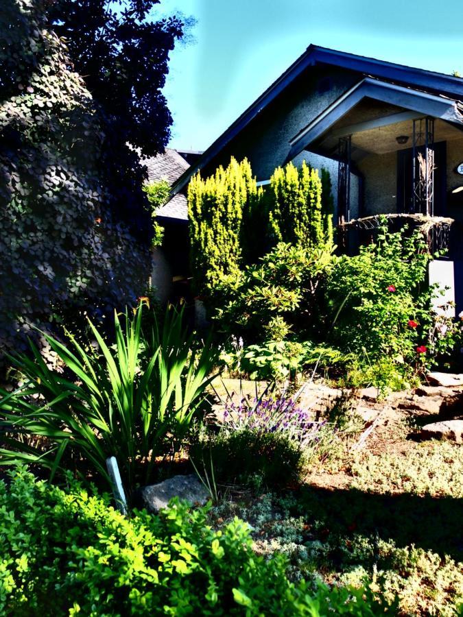 Neat, Compact, Private Room In A Lovely Vancouver Neighbourhood Экстерьер фото