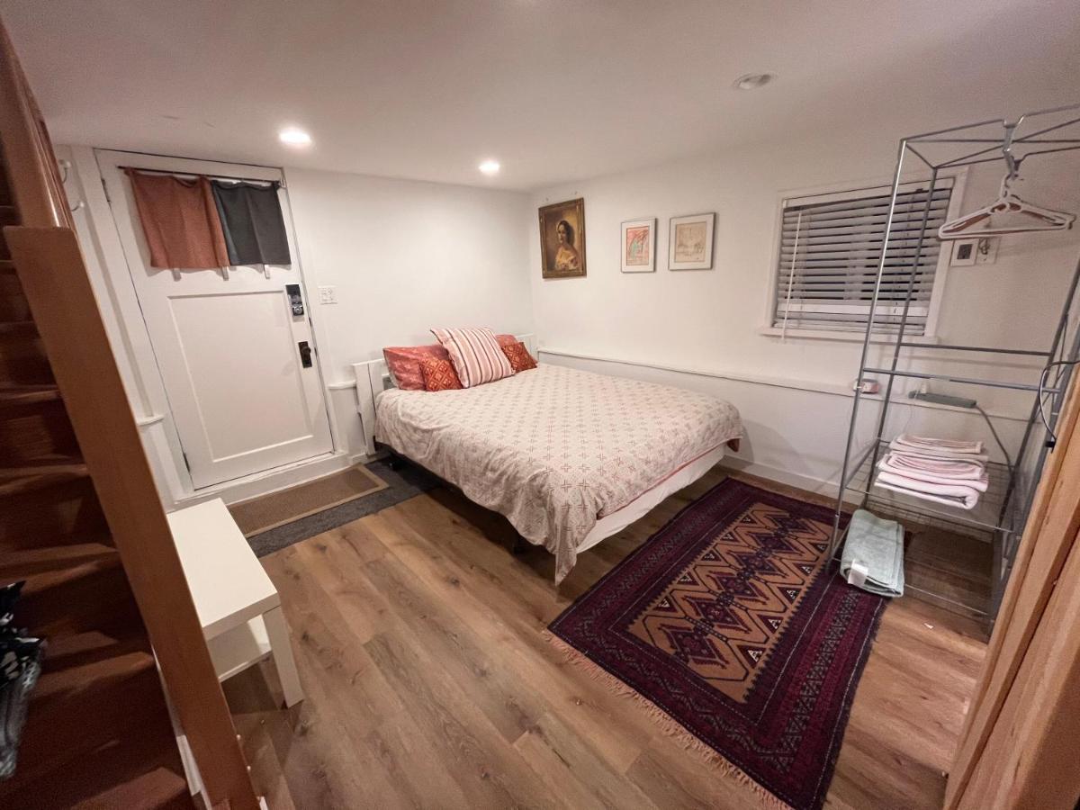 Neat, Compact, Private Room In A Lovely Vancouver Neighbourhood Экстерьер фото